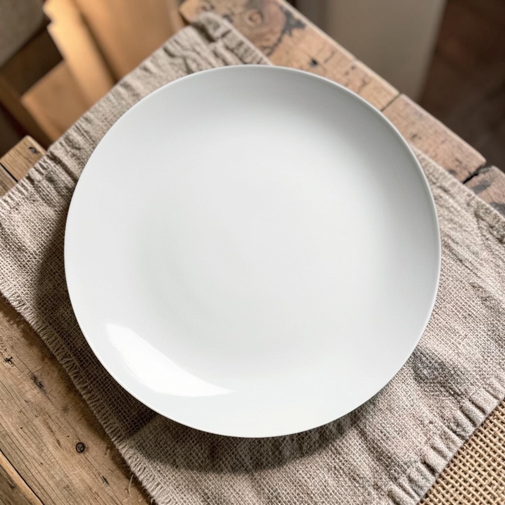 Nesr 10-Inch Matte Ceramic Dinner Plate - Scratch-Resistant Round Serving Dish for Kitchen